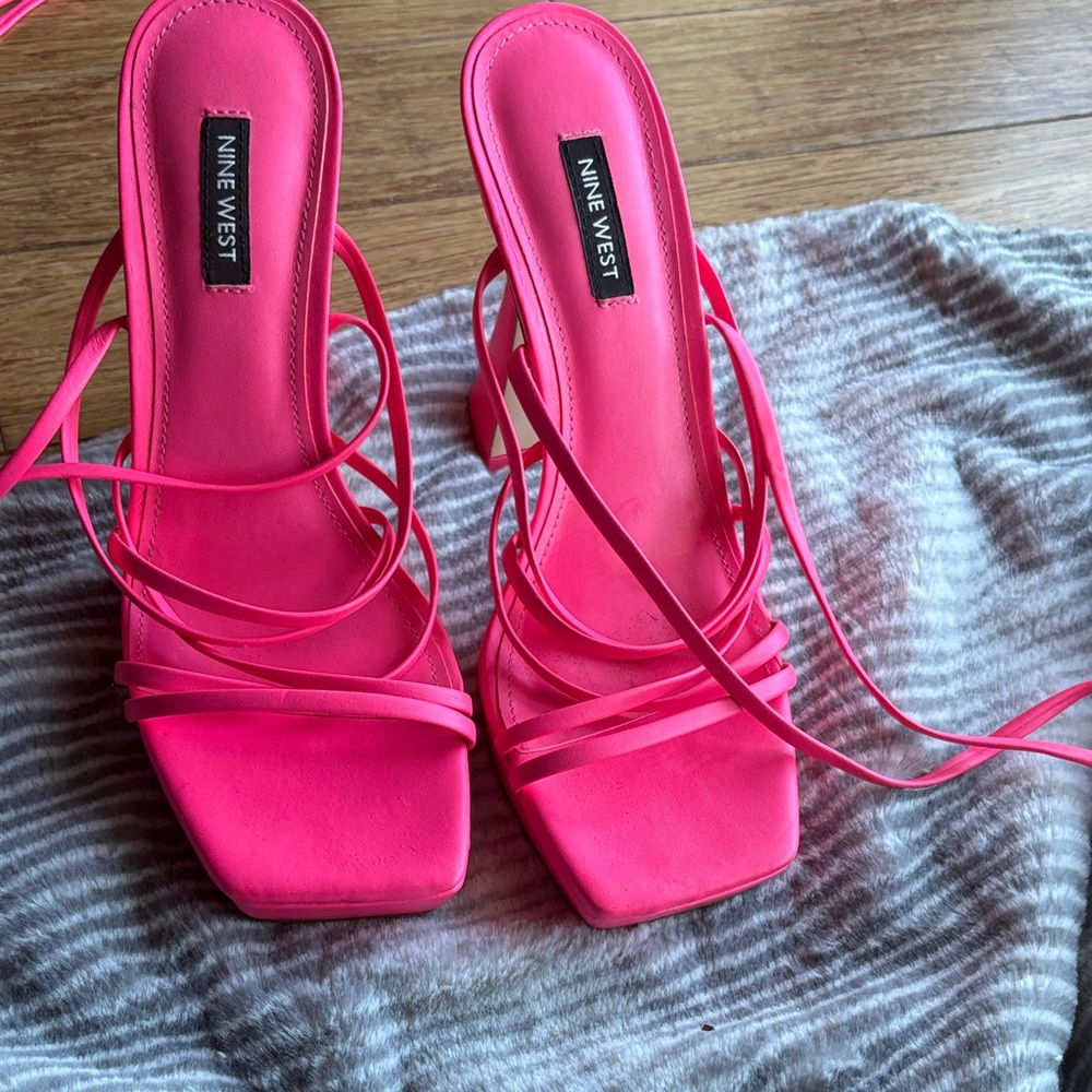 Nine West Fuchsia Strappy Heels
